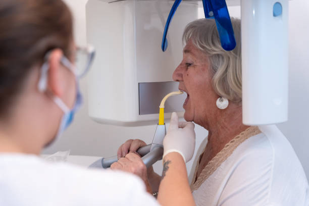 Best Weekend Emergency Dentist in Marienville, PA